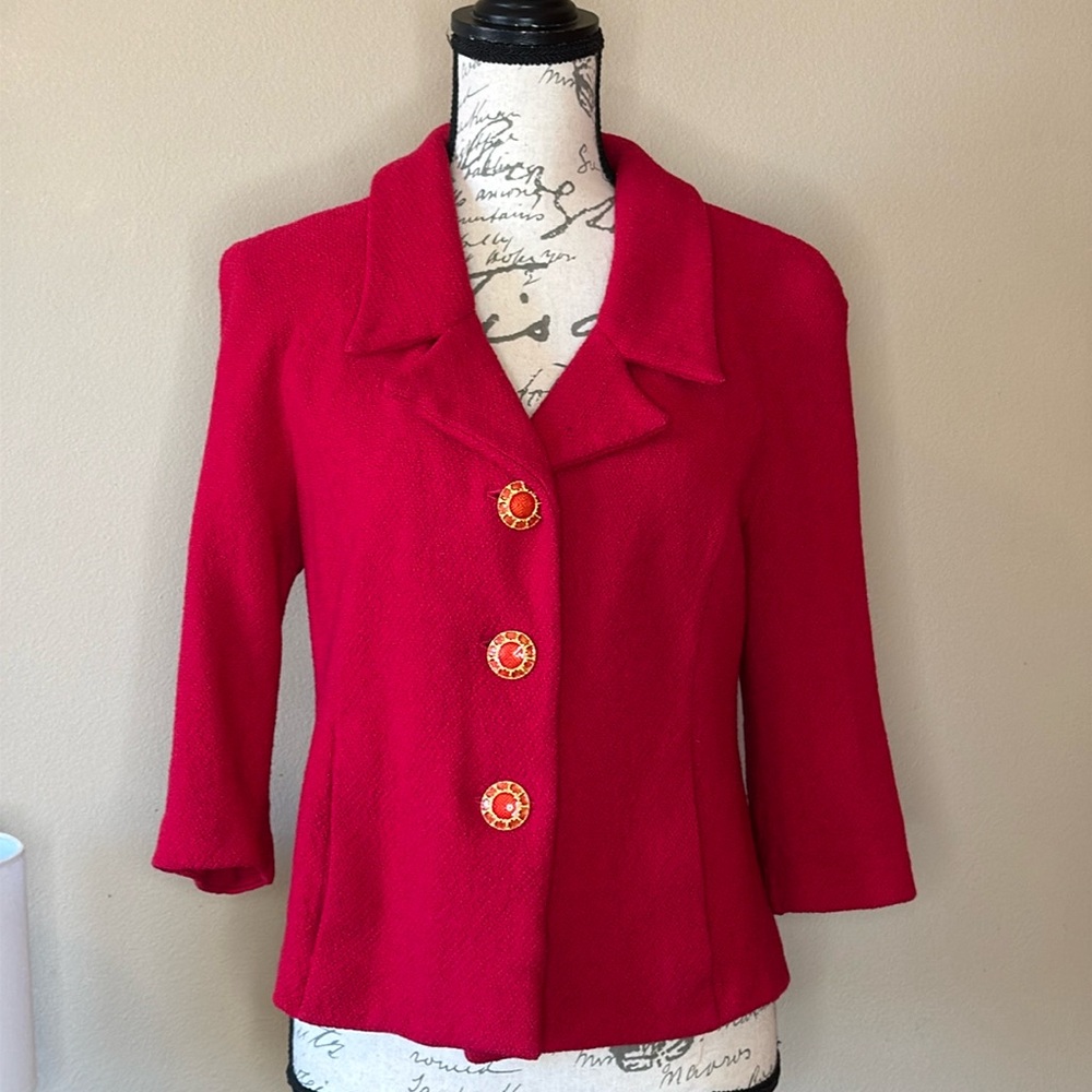 ST. JOHN COLLECTION Lady Jacket Red Gold Buttons Boucle Knit Sweater Classic 8